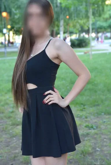 Abigail, 27