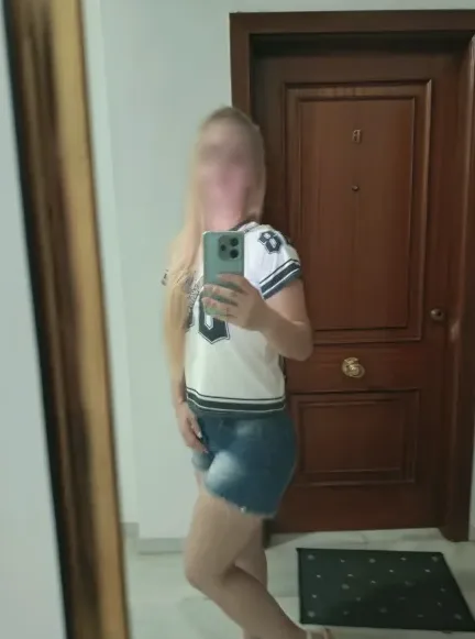 Ada, 38