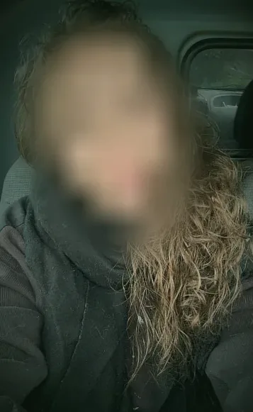 Mila, 24